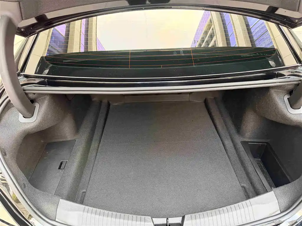 Cadillac CT5 2024 28T Luxury Model Pro фото 17