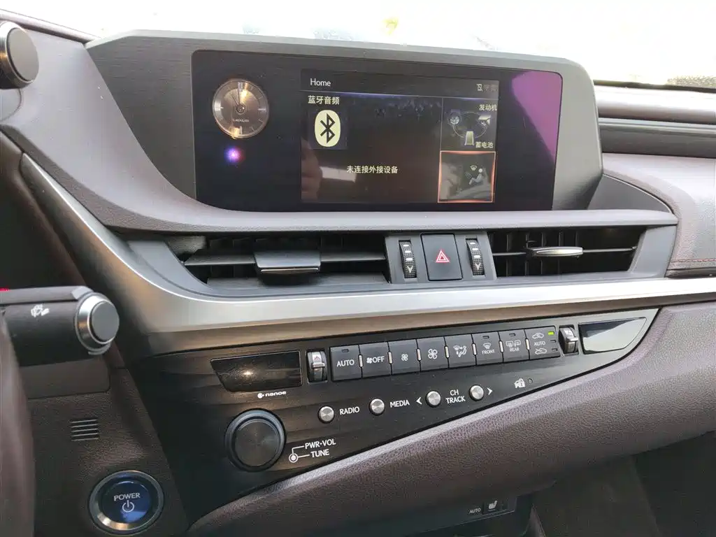 Lexus ES 2018 300h Excellence Edition China V фото 13
