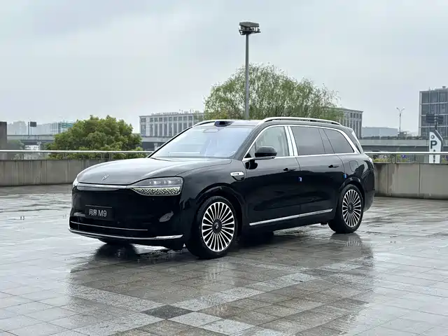 AITO ASK THE WORLD M9