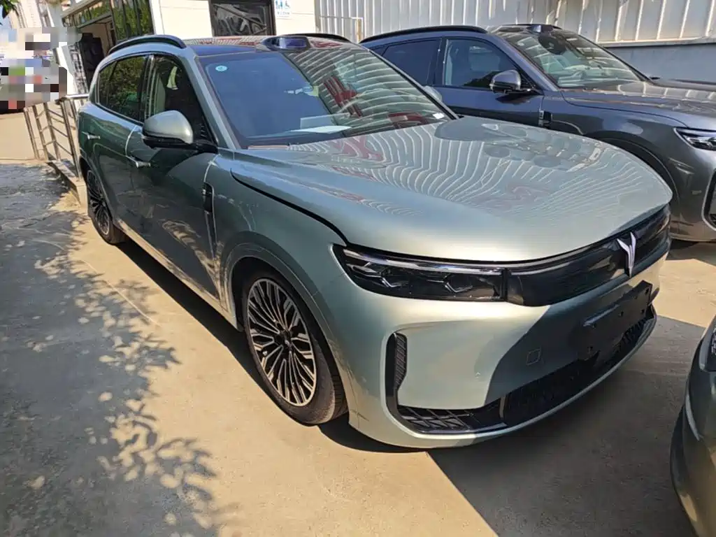 2025 Voyah Auto VOYAH FREE