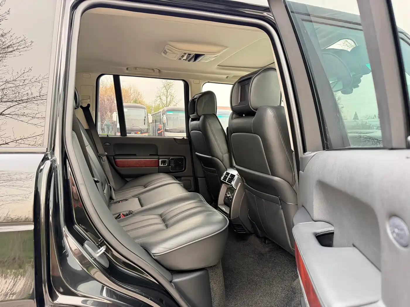 Land Rover Range Rover 2012 5.0 NA V8 фото 12