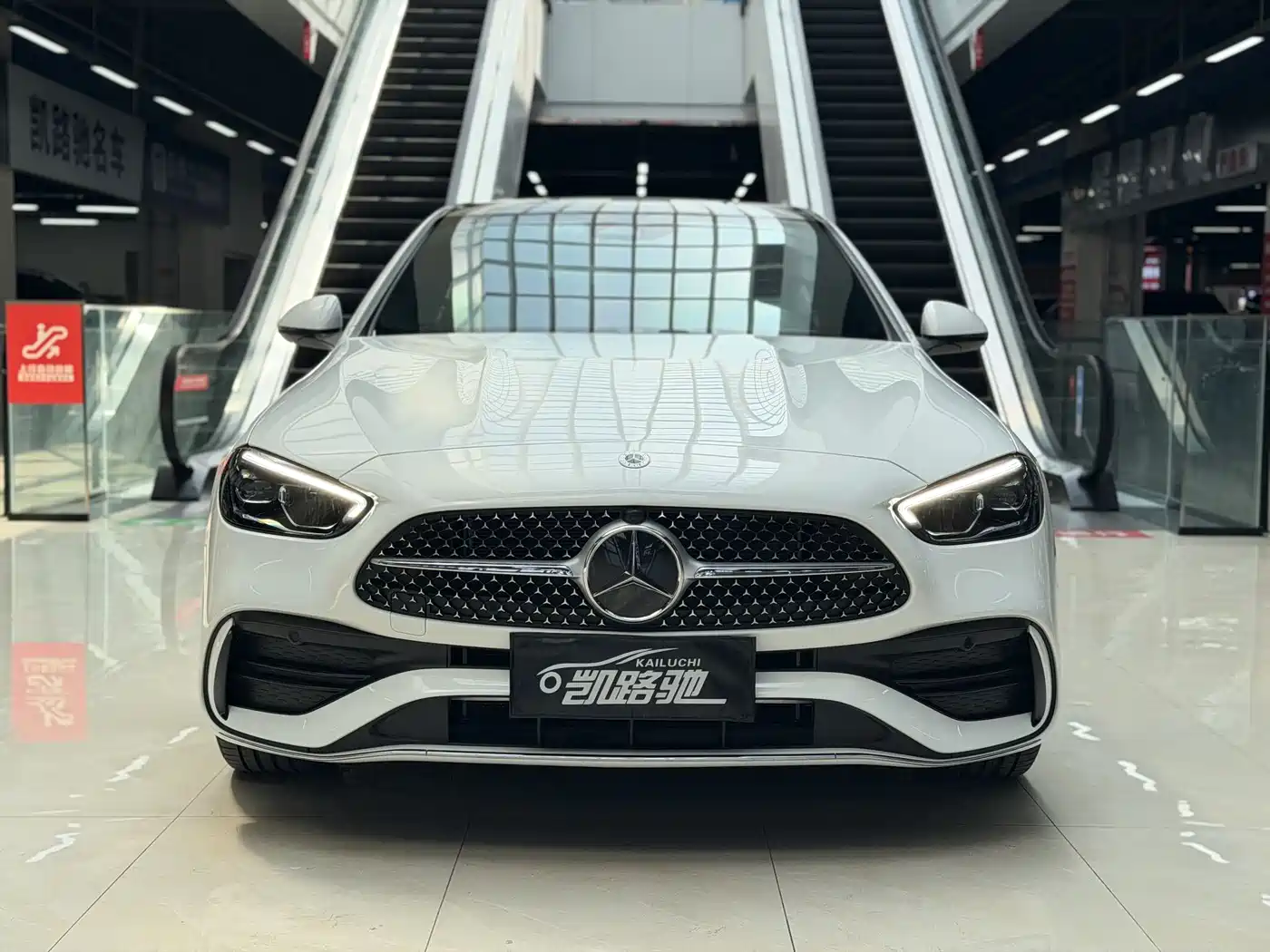 Mercedes-Benz C-Class 2023 C 260 L Sport фото 2