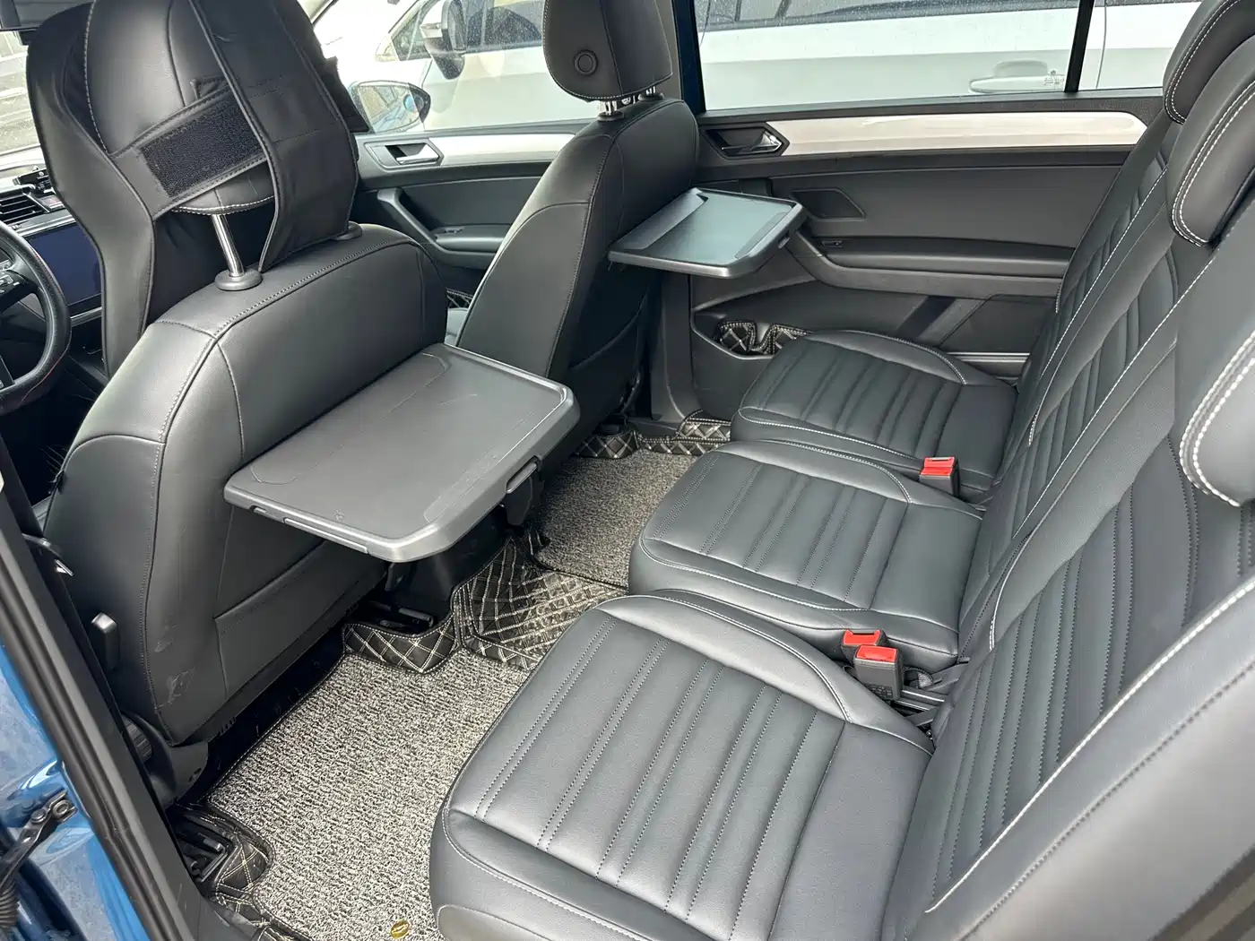 Volkswagen Touran 2021 Touran L 280TSI DSG Trend Edition 7-seater фото 14