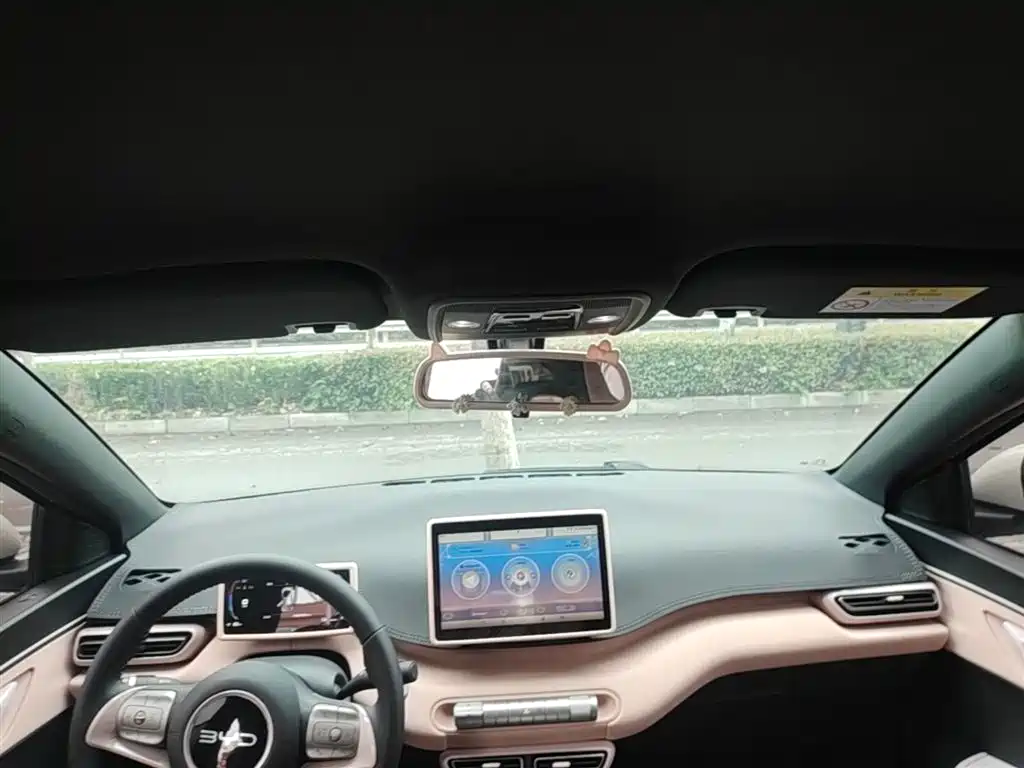 BYD Seagull 2024 Glory Edition 305km Freedom Edition фото 18