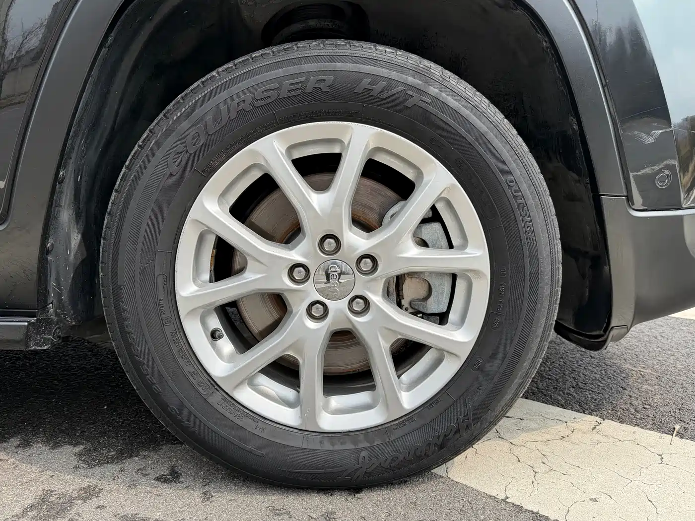 Фото 6 - Jeep Cherokee