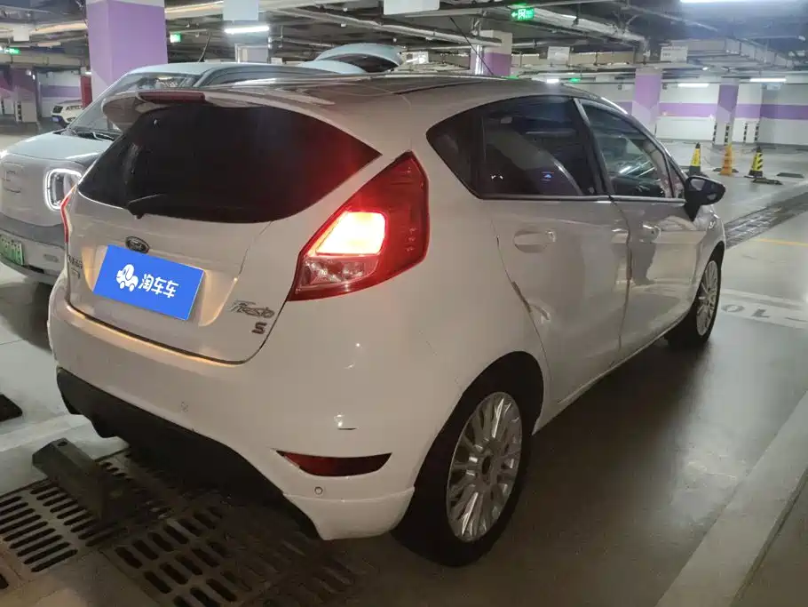 Ford Fiesta 2016 2014 Hatchback 1.0 GTDi Automatic Sport