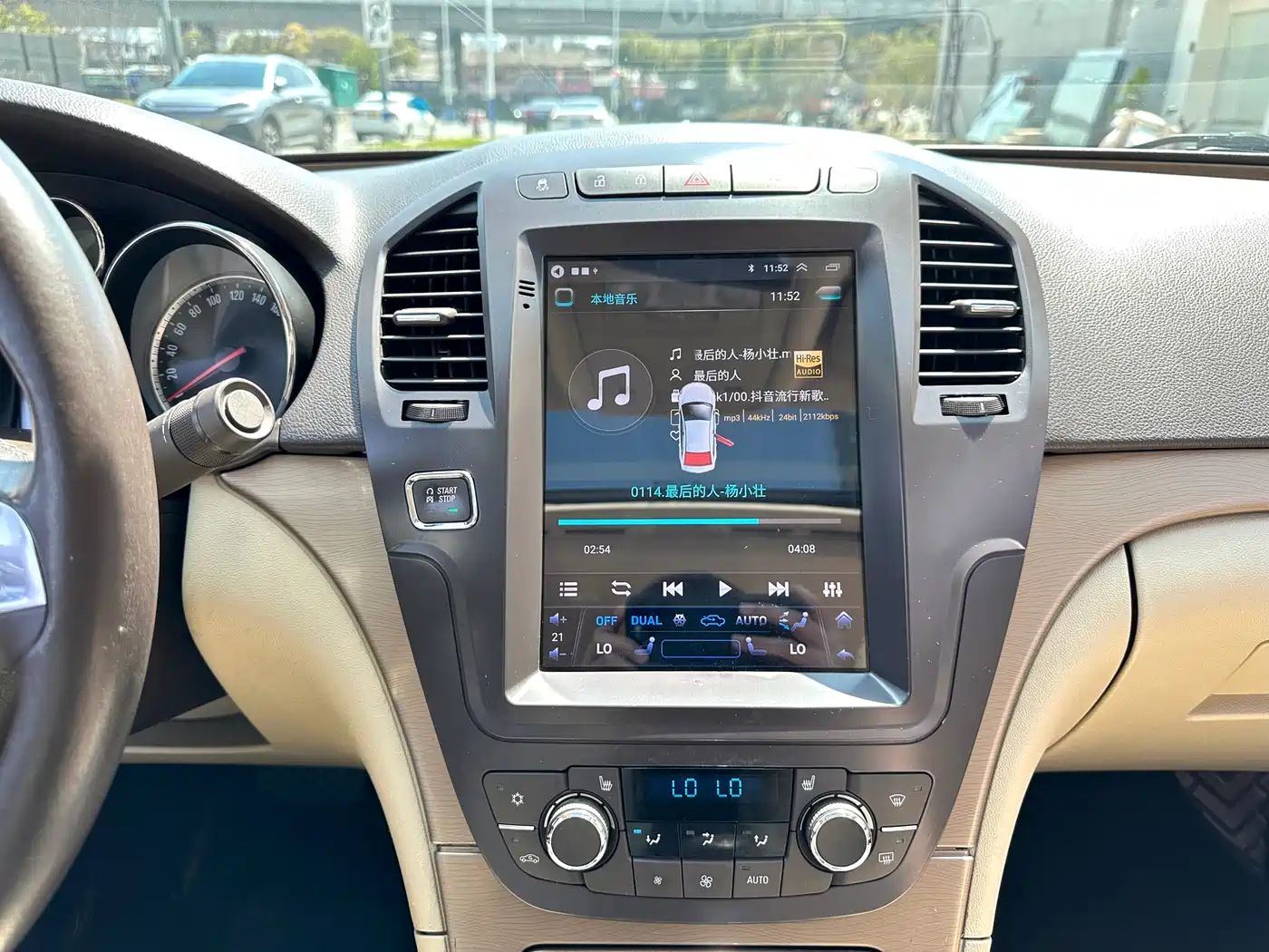 Buick Regal 2012 Model 2.0L Luxury фото 8