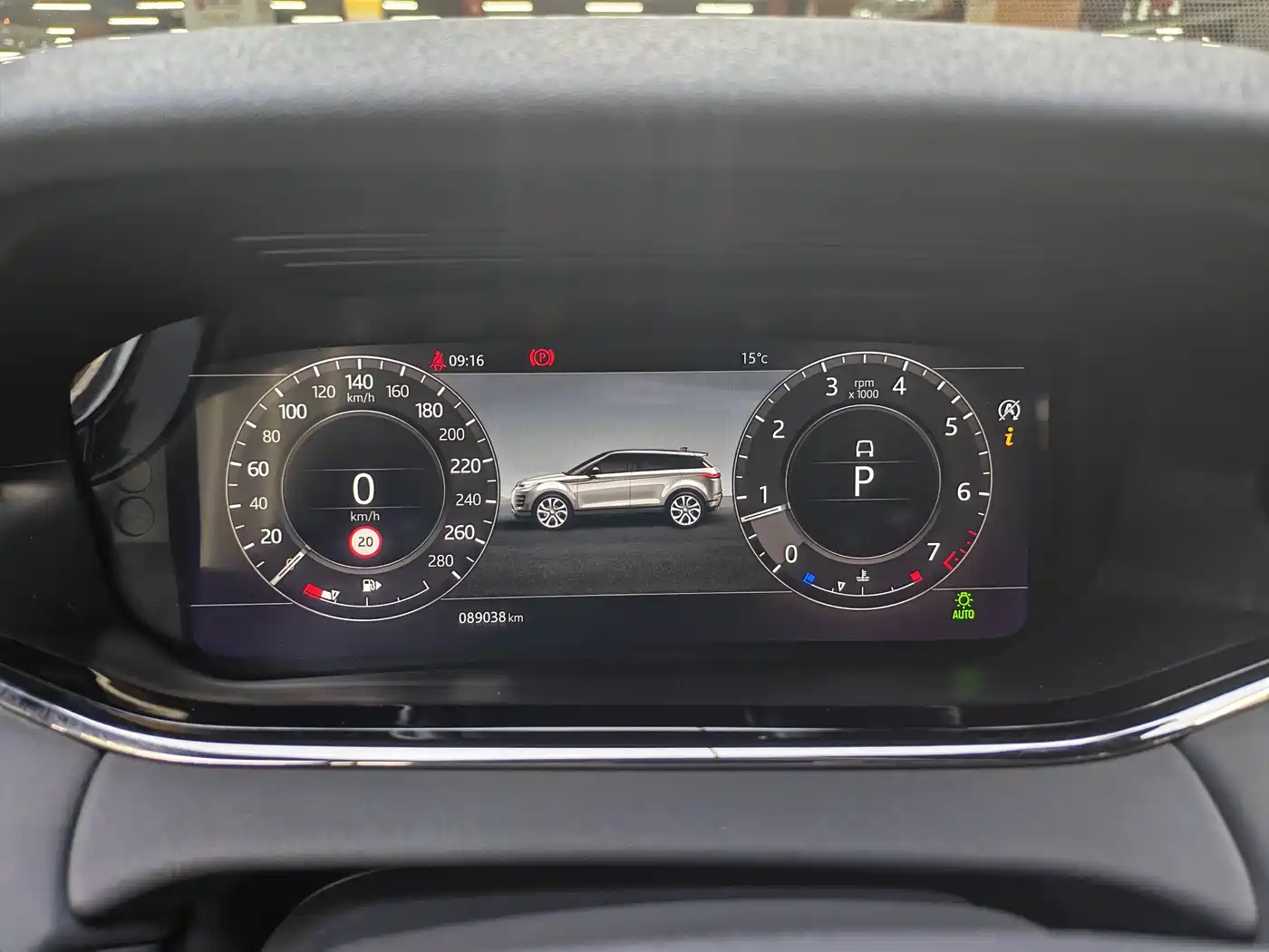 Land Rover Range Rover Evoque 2020 249PS R-DYNAMIC SE Sport Tech Edition фото 17