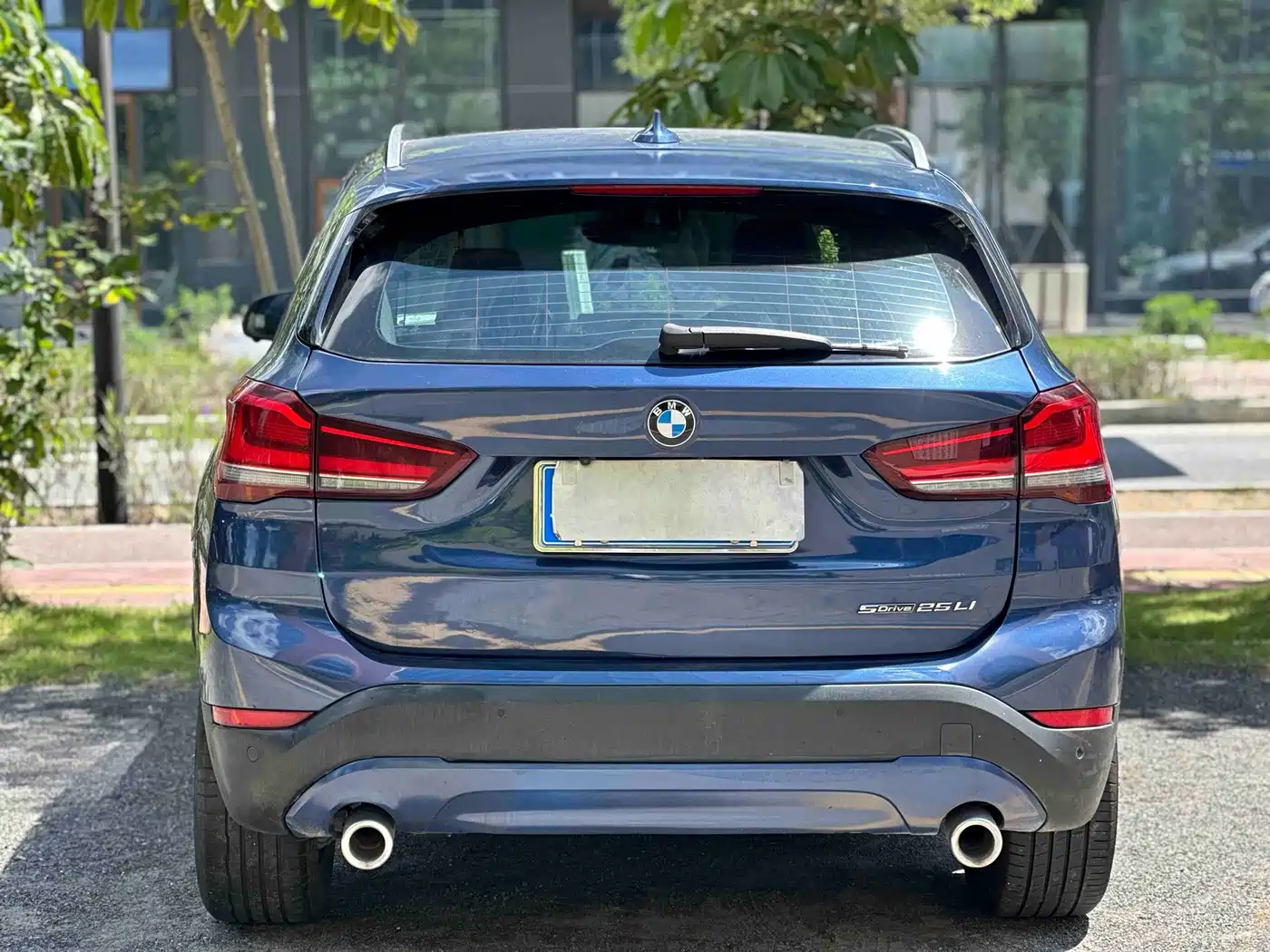 BMW X1 2020 sDrive25Li Leading Model фото 16