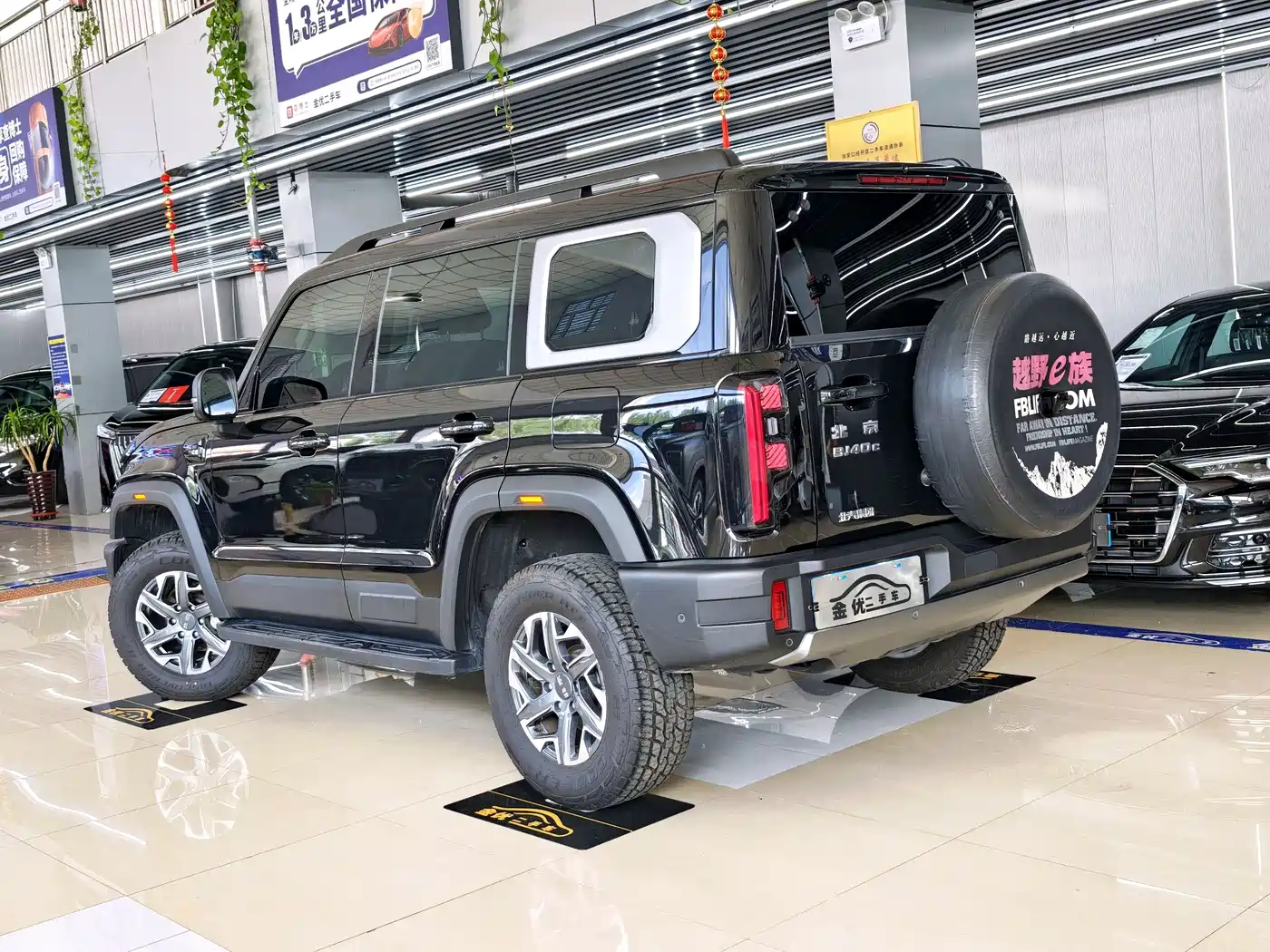BAIC ORV Beijing Offroad BJ40 2024 2.0T New Urban Hunter Edition Knight фото 3