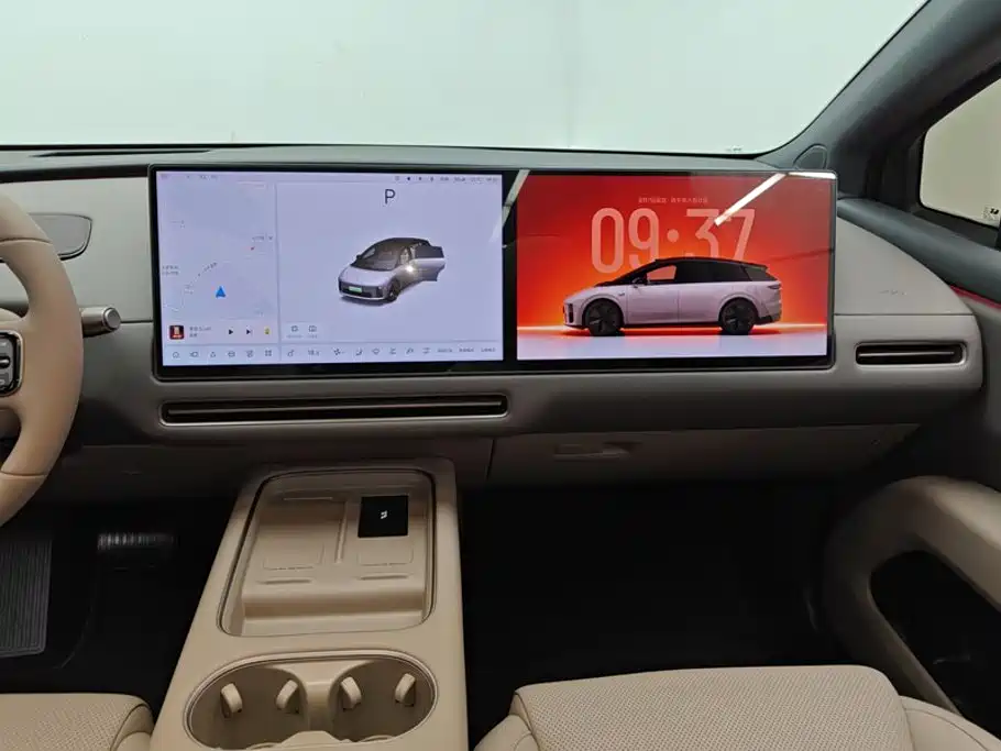 Li Auto i6 2026 2025 4WD Base Model