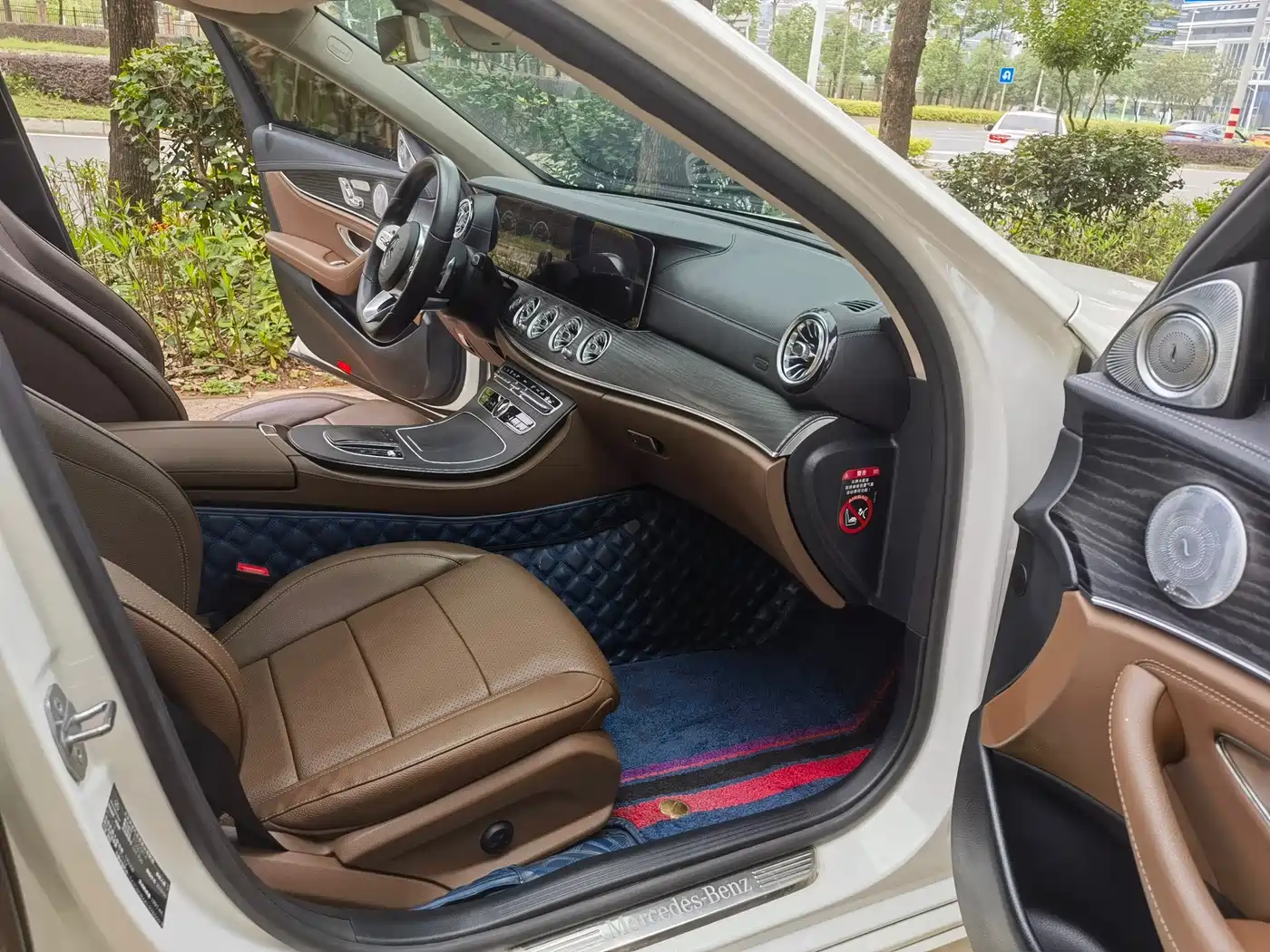 Mercedes-Benz E-Class 2019 Facelift E 300 L Sport Luxury фото 5