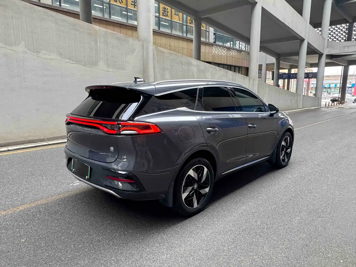 BYD Tang New Energy 2023 Model DM-i Champion Edition 112KM Premium фото 6