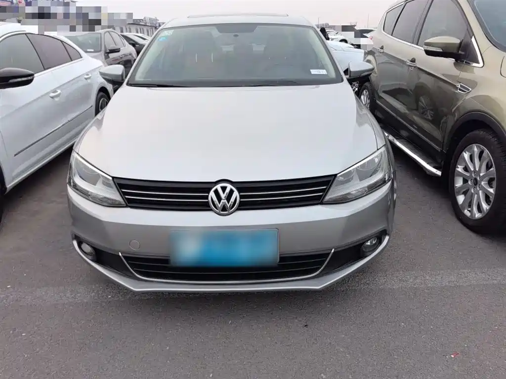 Volkswagen Sagitar 2014 1.6L Manual Comfort фото 26