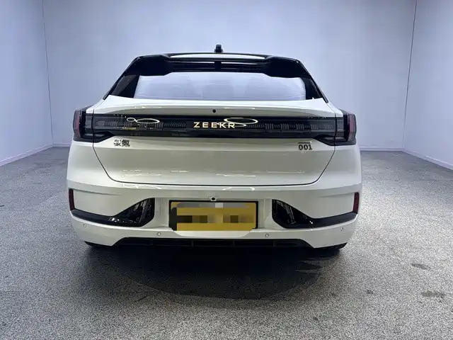 ZEEKR EXTREME KRYPTON 001