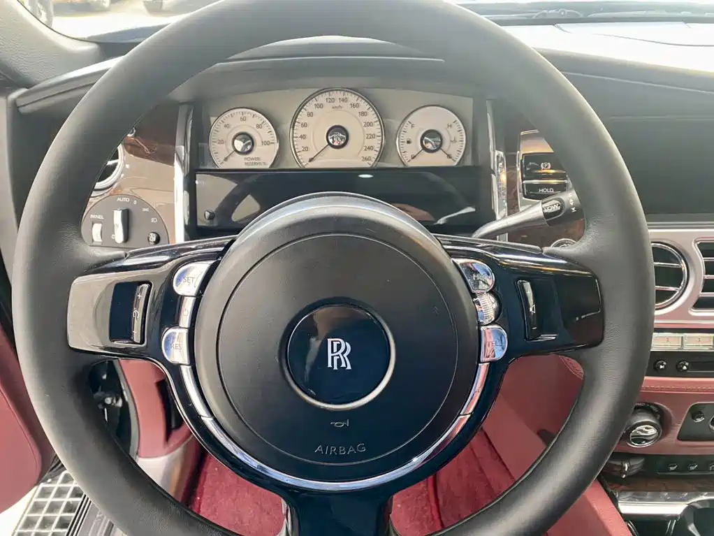 Photo 9 - Rolls-Royce Ghost