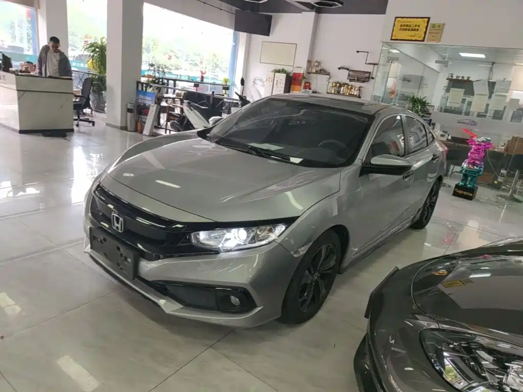 Honda Civic 2019 220TURBO CVT Randong Edition China VI