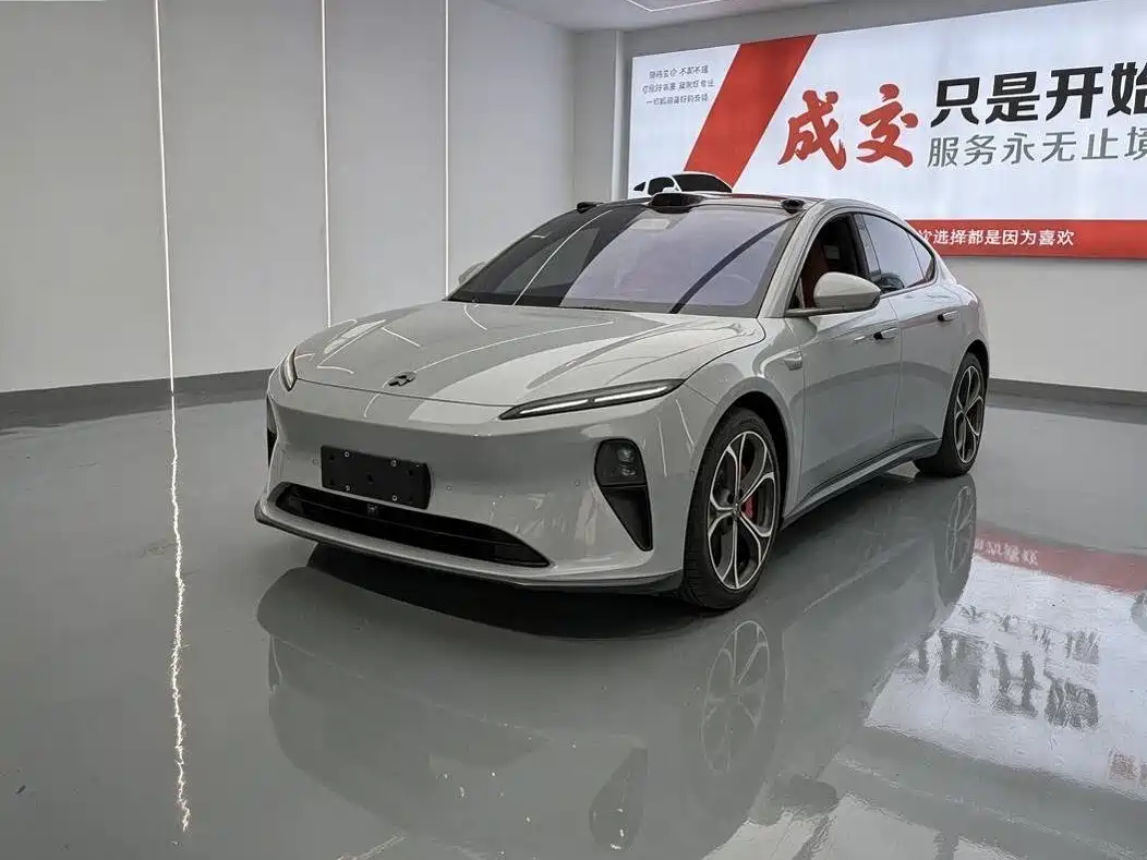Фото 1 - NIO ET5