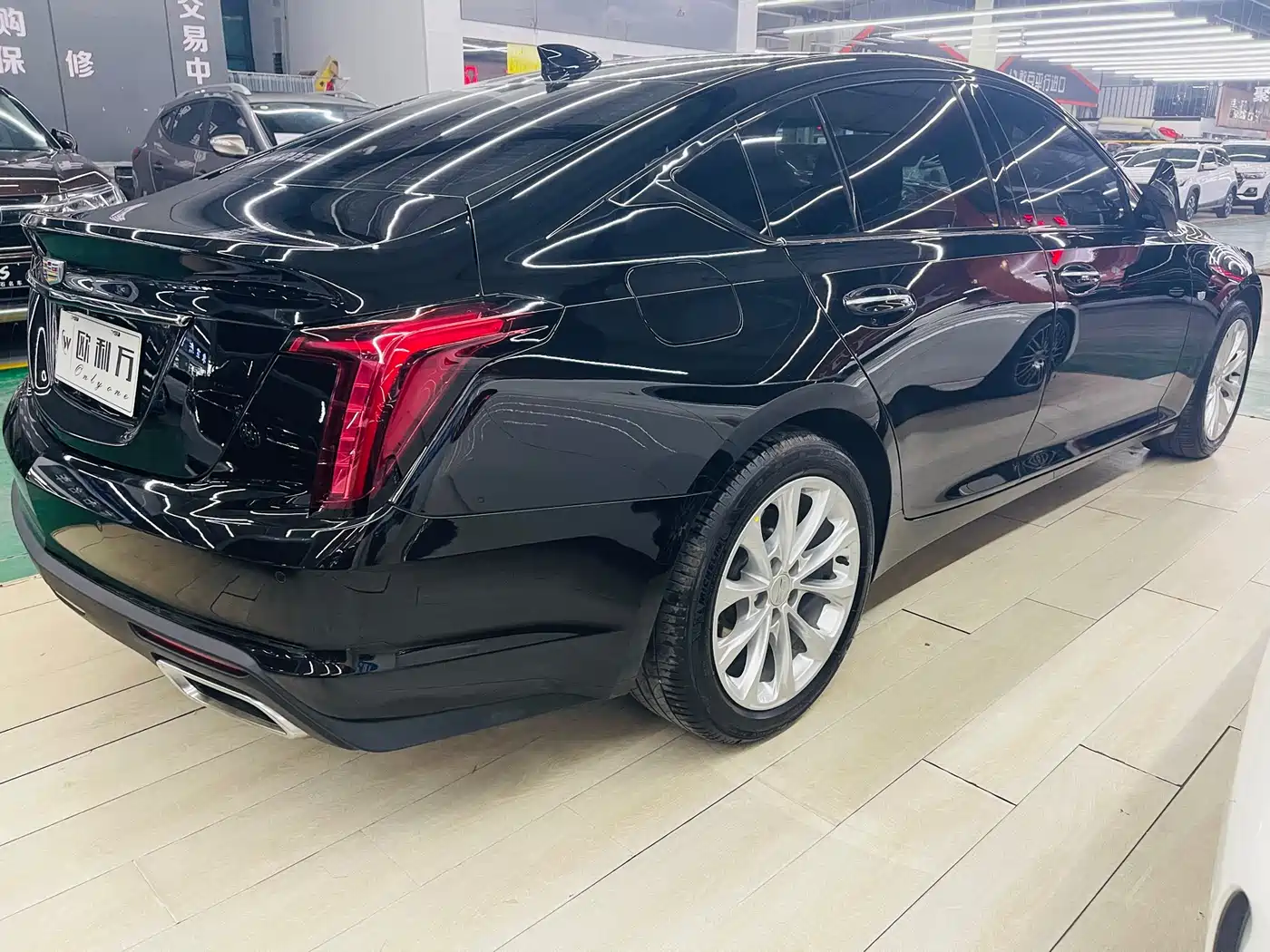 Cadillac CT5 2023 28T Luxury Style (Standard Edition) фото 4