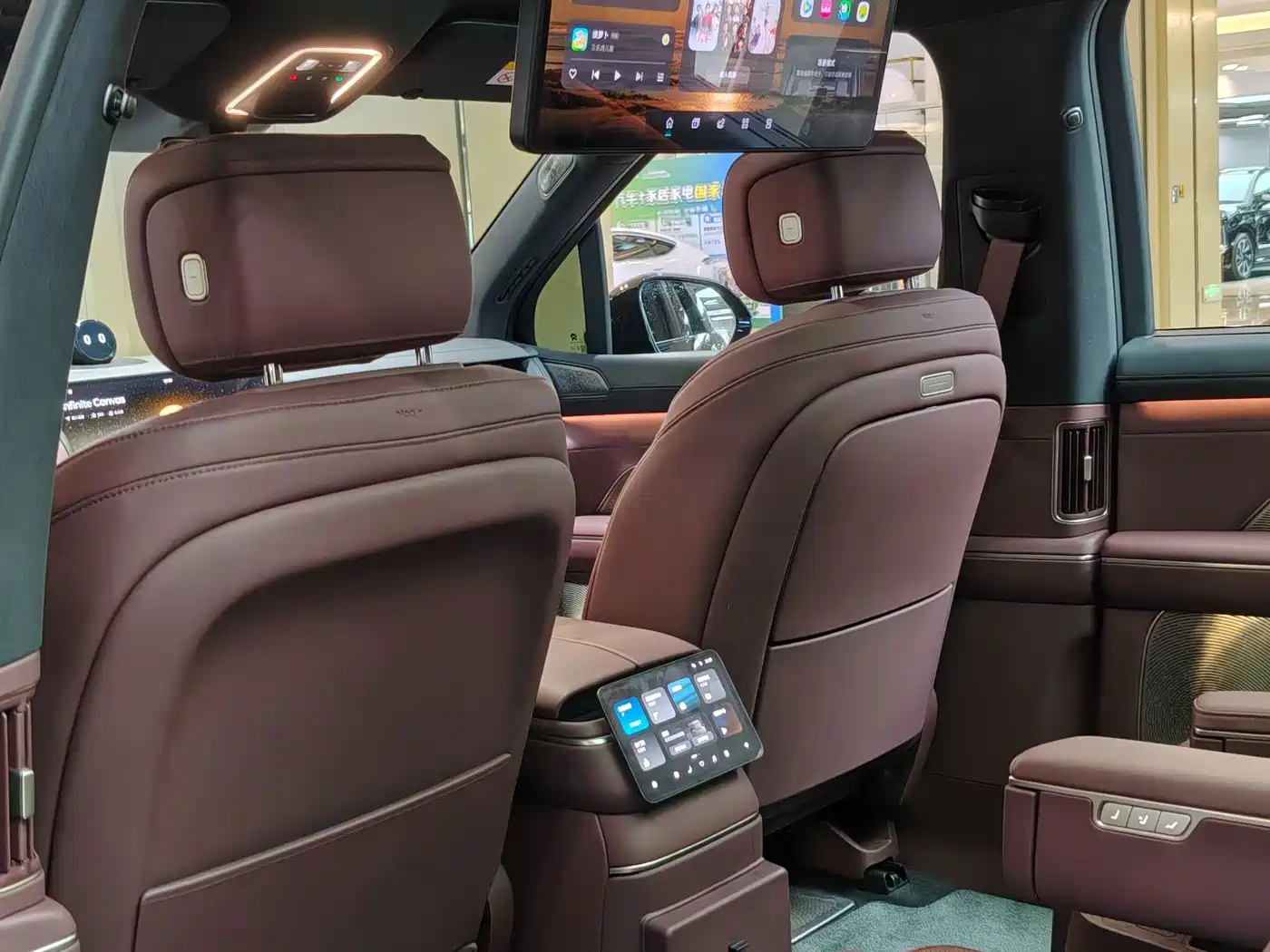 NIO ES8 2026 2025 Model 6-Seat Executive Luxury Edition