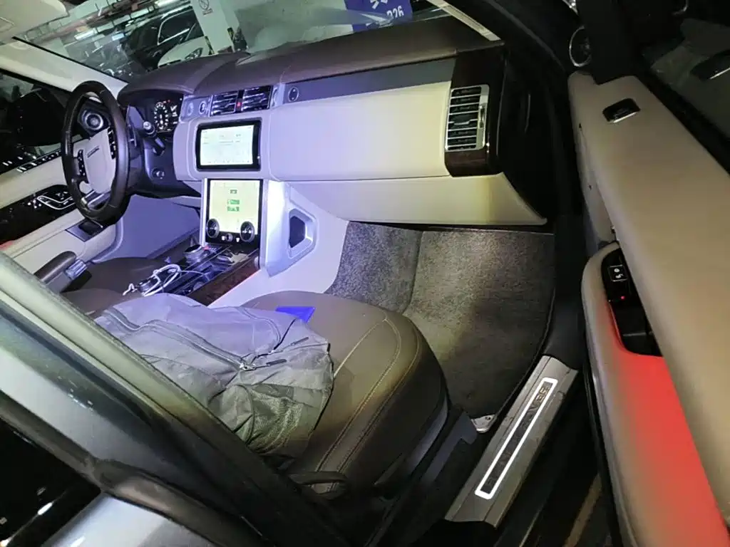 Land Rover Range Rover, миниатюра 26