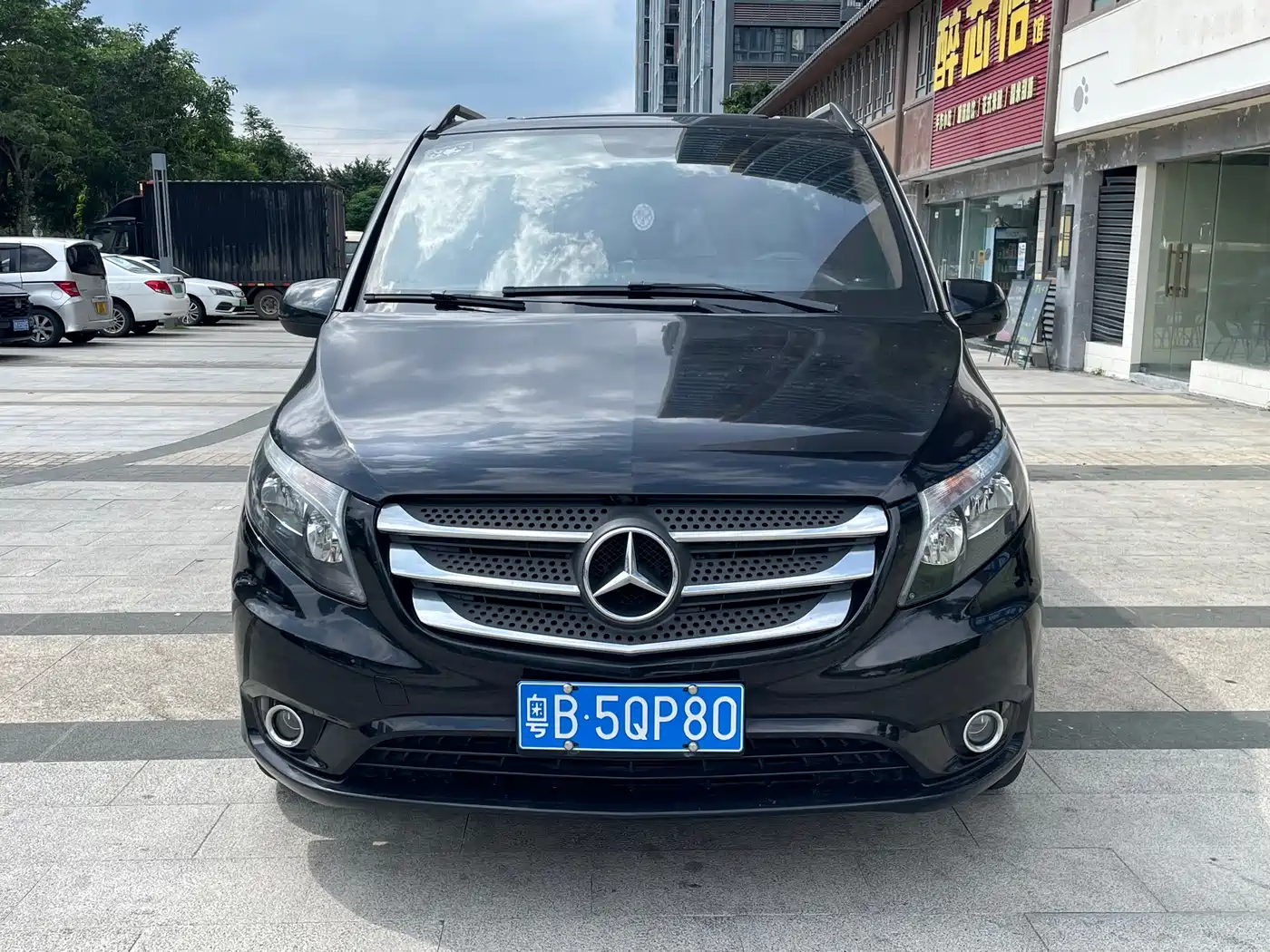 Mercedes-Benz Vito 2018 2.0T Business Edition China VI фото 2