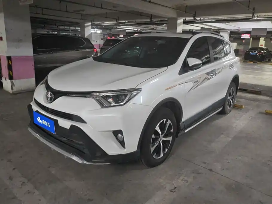 Toyota RAV4 Rongfang 2016 2.0L CVT 2WD Trend (China V)