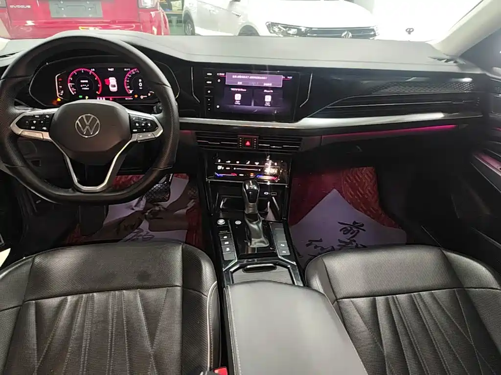 Photo 14 - Volkswagen Passat
