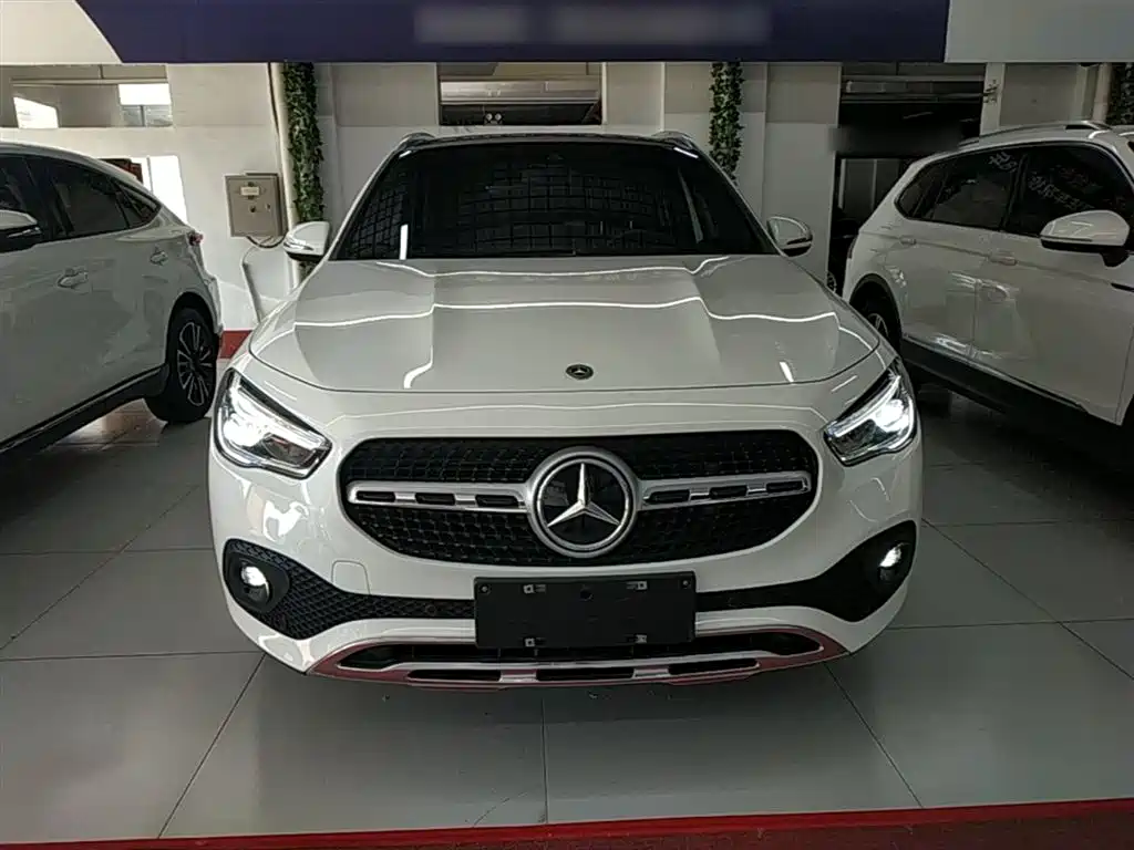 Mercedes-Benz GLA 2022 GLA 220 фото 3