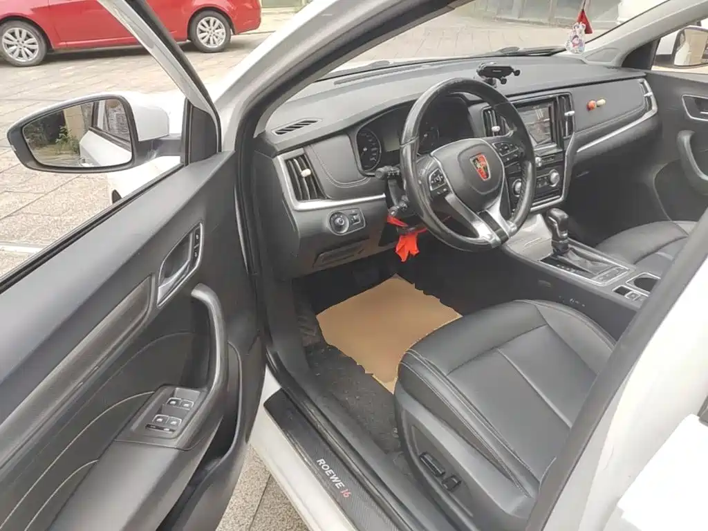 Roewe i6 2019 2018 20T Automatic Flagship Edition