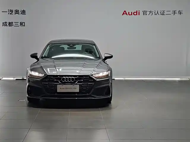 Audi A7 2025 Model 45 TFSI Premium Selection — фото 2