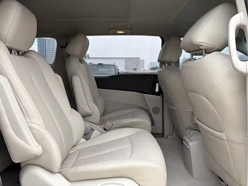Buick GL8 2022 Land Business Class 652T Comfort фото 13