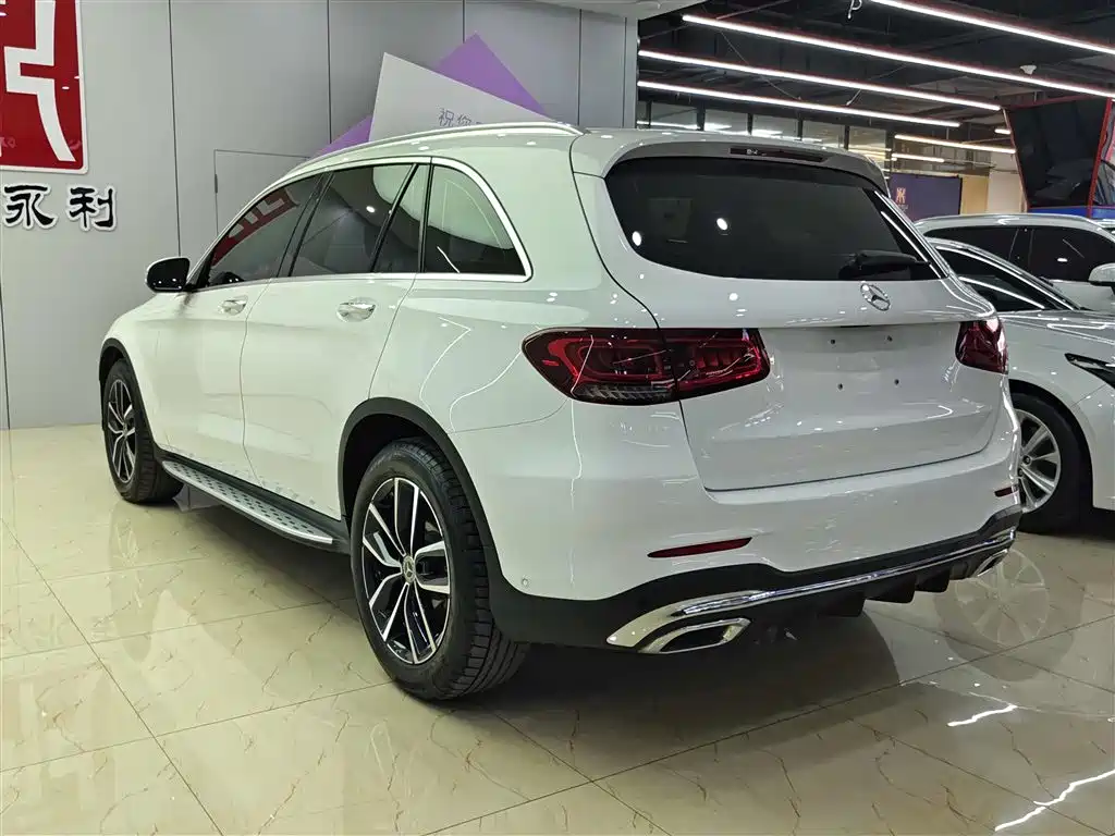 Mercedes-Benz GLC 2020 GLC 300 L 4MATIC Dynamic фото 6
