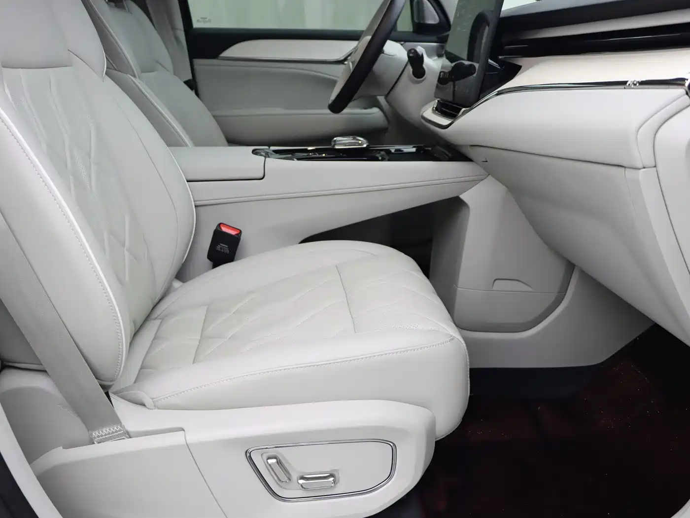 Volvo EM90 2025 2025 Ultra Six-Seater