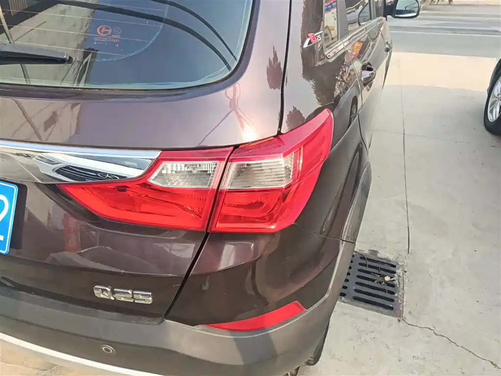 BAIC Changhe Q25 2016 2016 1.5L Manual Lehui Edition
