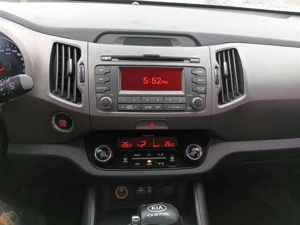 Kia Sportage 2015 2.0L Automatic 2WD DLX фото 5