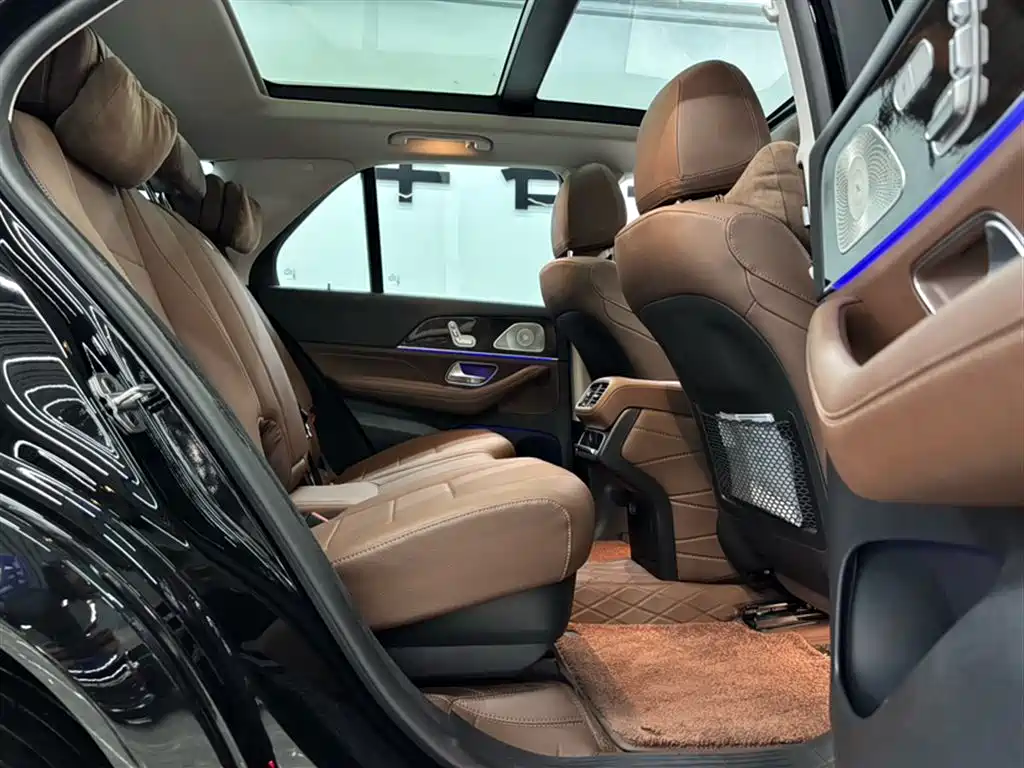 Mercedes-Benz GLE 2024 Facelift GLE 350 4MATIC Fashion фото 6