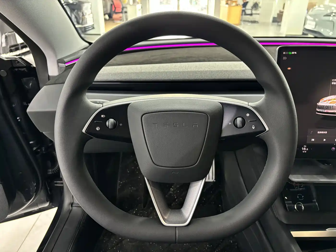Tesla Model 3 2026 2025 Model Year Facelift Rear-Wheel Drive