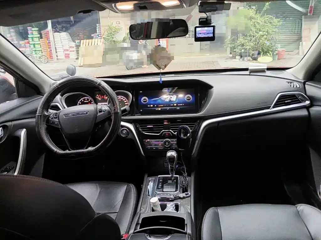 Venucia T90 2018 2017 2.0L CVT Smart Edition