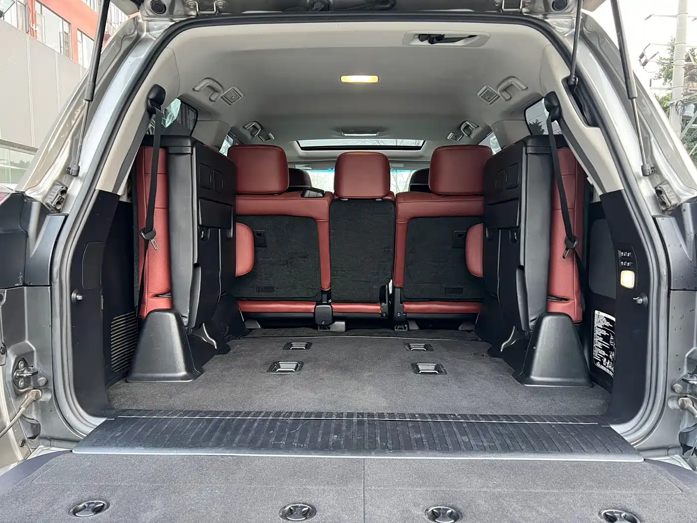 Lexus LX 2019 570 Prestige Luxury Edition фото 6