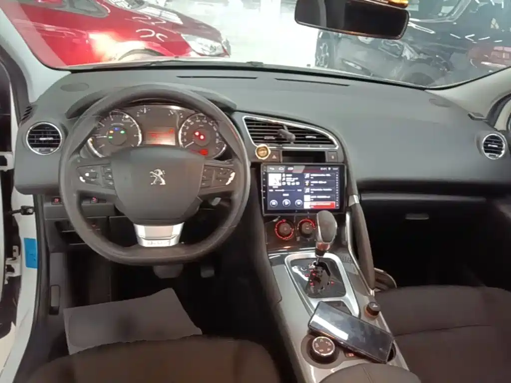 Peugeot 3008 2017 2016 1.6THP Automatic Classic Edition