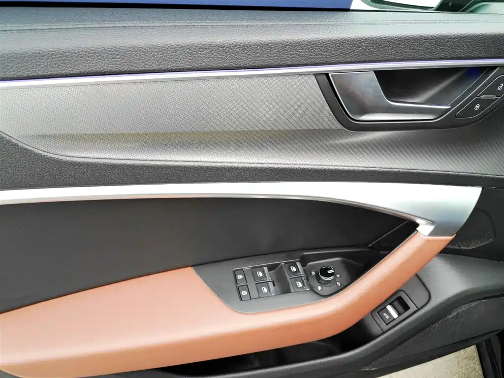 Audi A6L 2019 45 TFSI quattro Premium Elegance фото 9