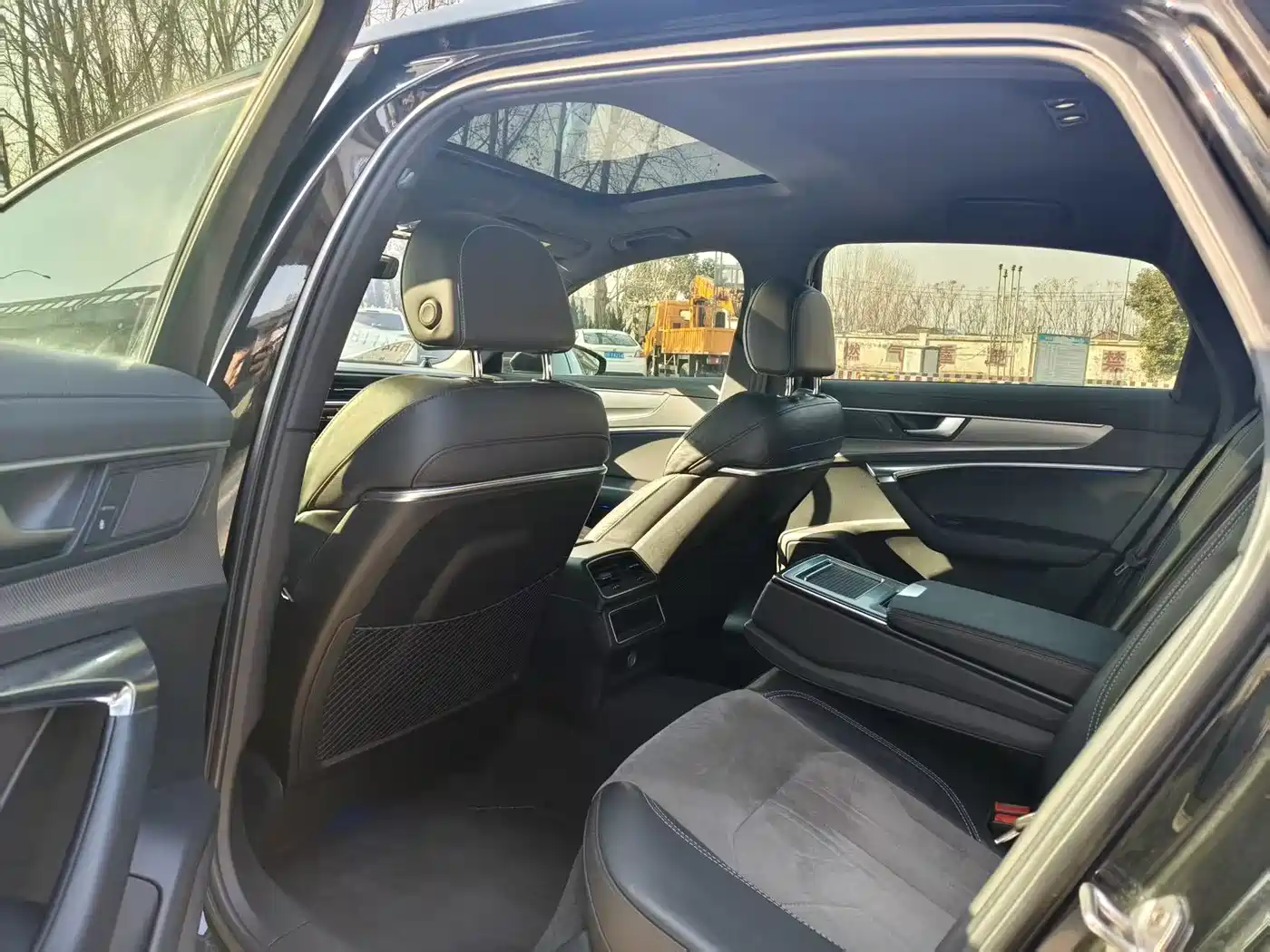 Audi A6L 2019 40 TFSI Luxury Dynamic фото 7