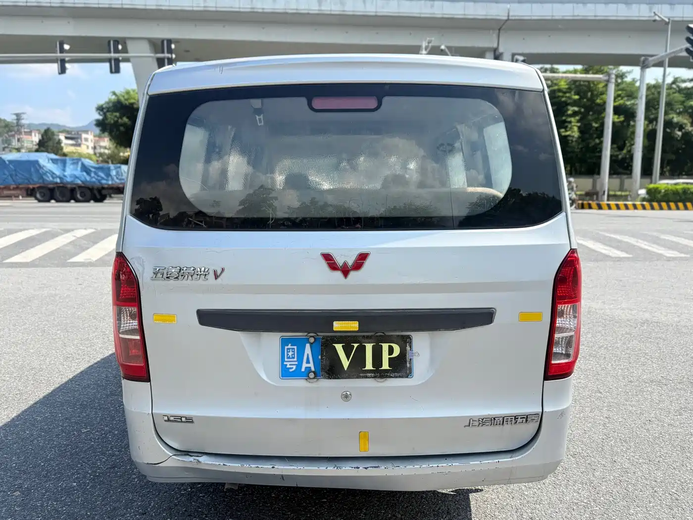 Wuling Motors Wuling Rongguang V 2016 2016 1.5L Utility Model
