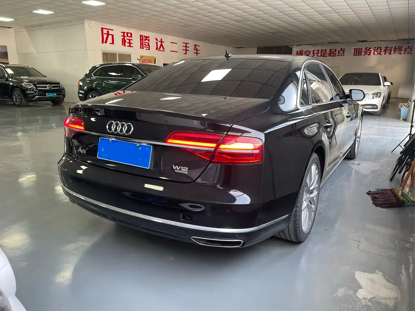 Audi A8 2014 A8L 45 TFSI quattro Luxury фото 12