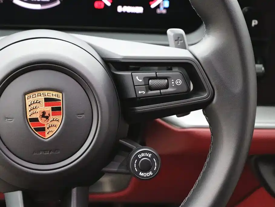 PORSCHE CAYENNE NEW ENERGY