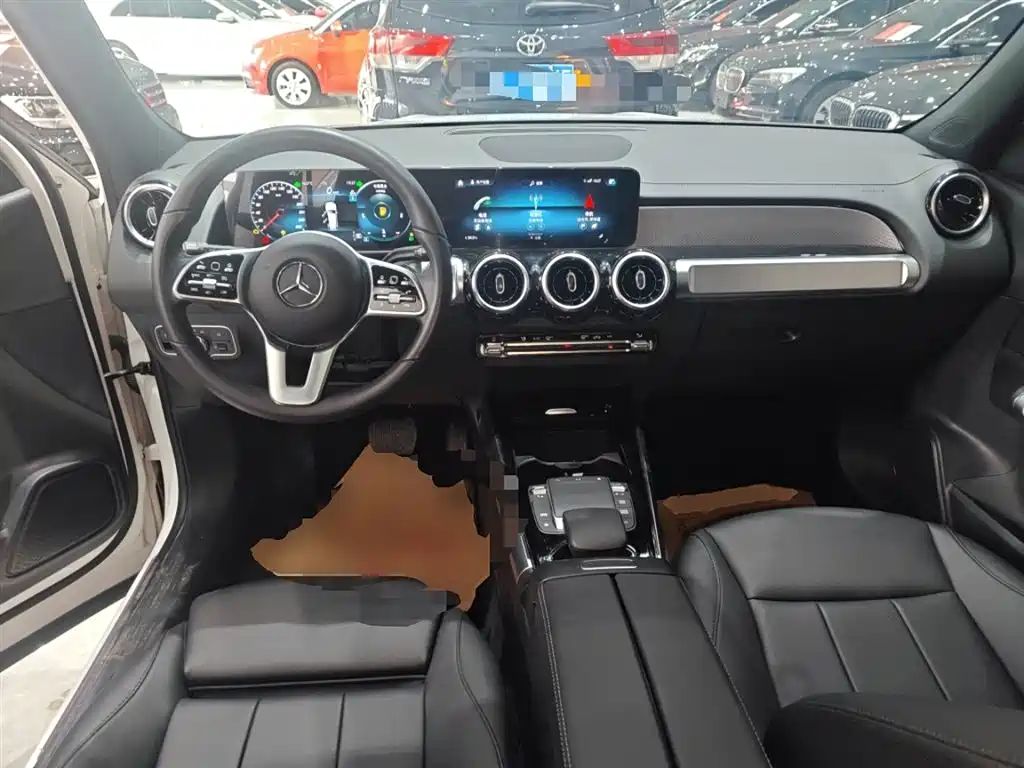 Mercedes-Benz GLB 2023 GLB 200 Dynamic фото 7