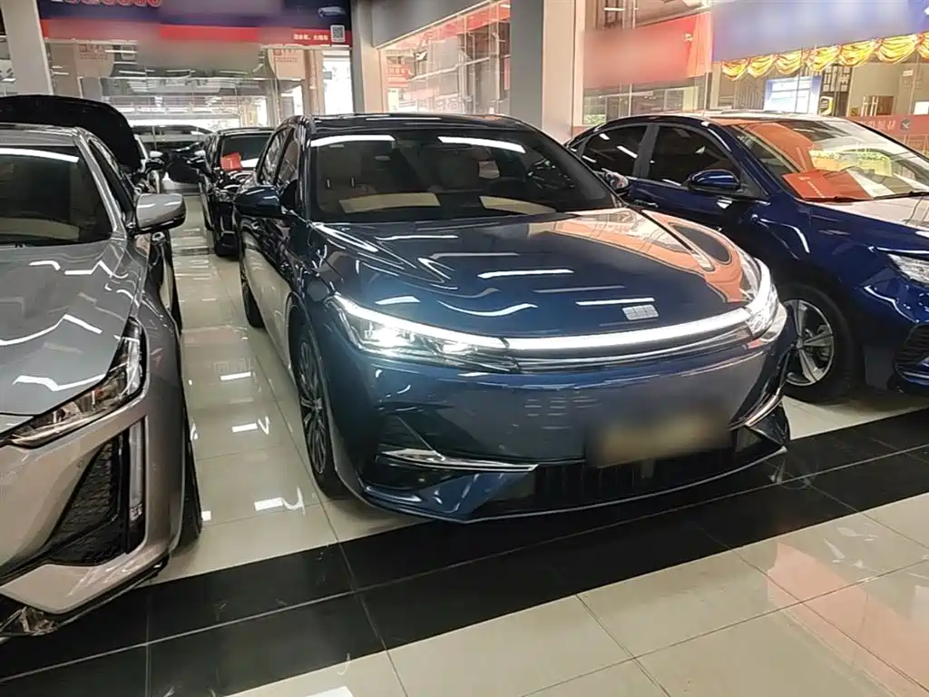 Geely Galaxy Galaxy A7 2025 EM-i фото 4