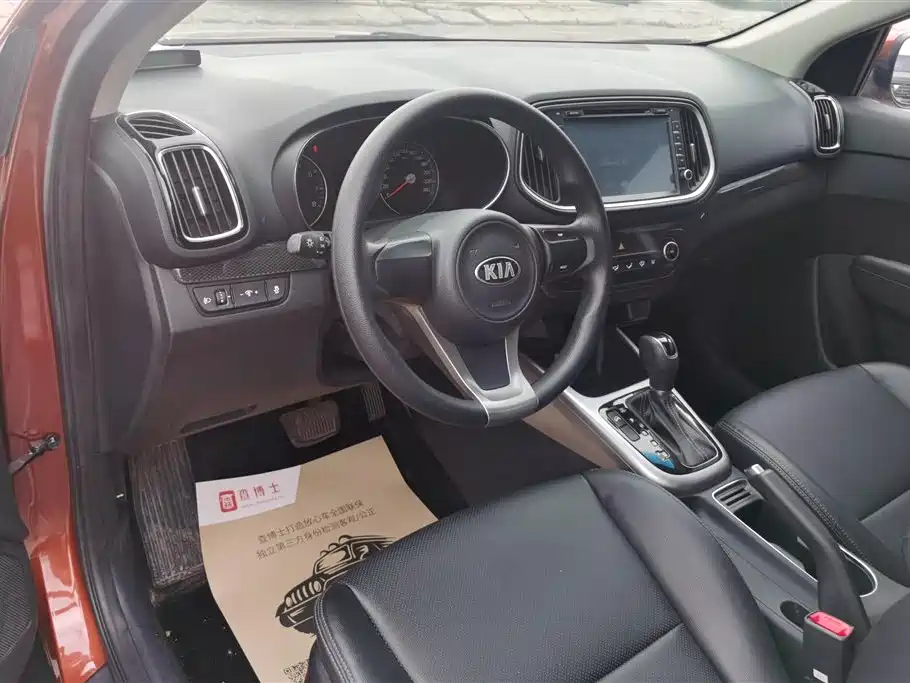 Kia KX3 Smart Run 2015 1.6L Automatic 2WD DLX фото 12