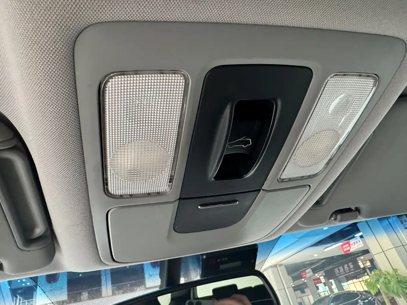 Kia Borego 2013 3.8L Luxury Edition China V фото 20